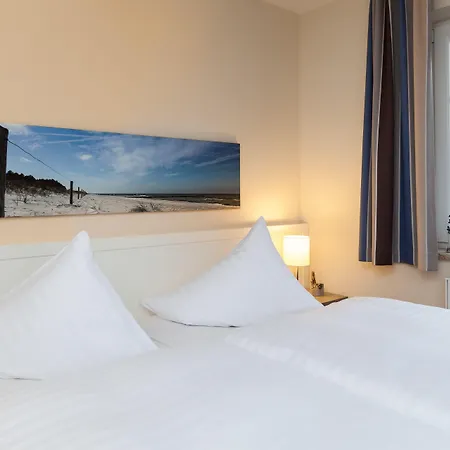 ホテル Markgrafenheide 3*