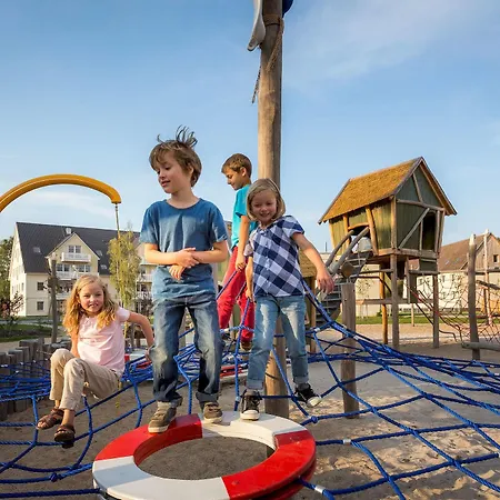 Отель Markgrafenheide 3*