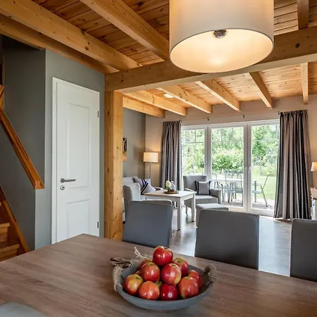 Hotel Markgrafenheide 3*